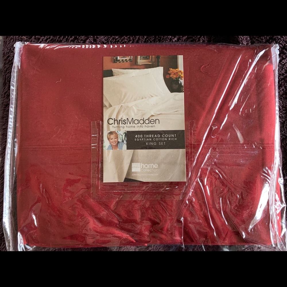 Brand new Red King Sheet Set